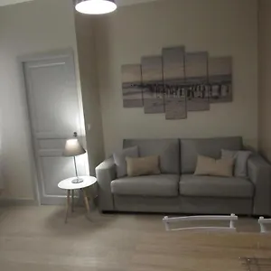 Apartment Appart Cosy 2 Pieces, Paris